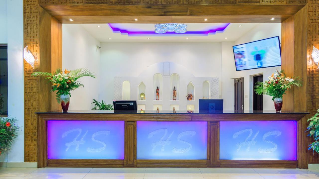 Hotel Sapphire Mombasa Exterior photo